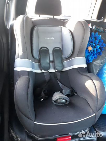 Автомобильное детское кресло от 9 до 36 кг