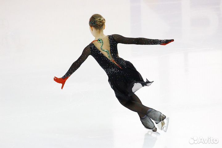 Платье для фигурного катания