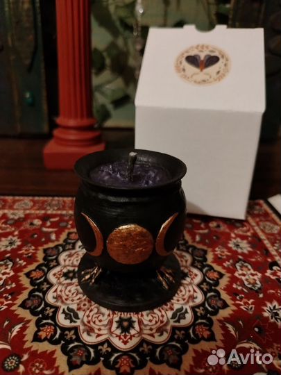 Ведьмин котелок свеча