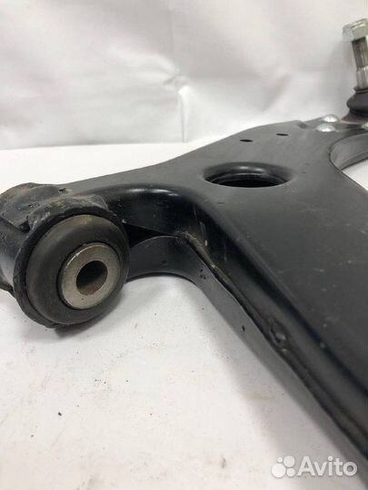 Нижний поперечный рычаг delphi tc2109