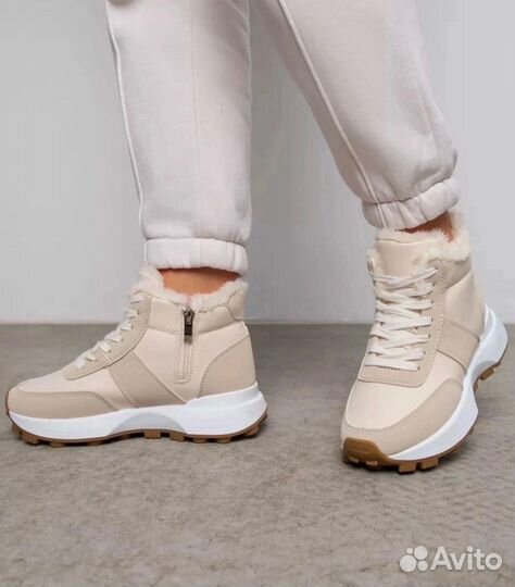 Кроссовки зимние женские