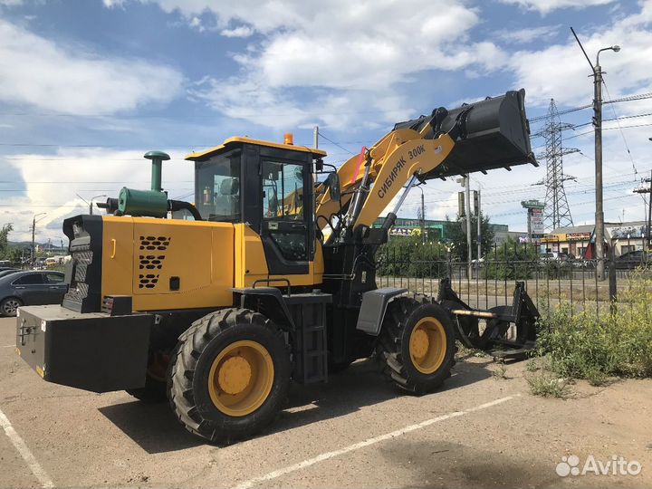 Фронтальный погрузчик Сибиряк 3000, 2022