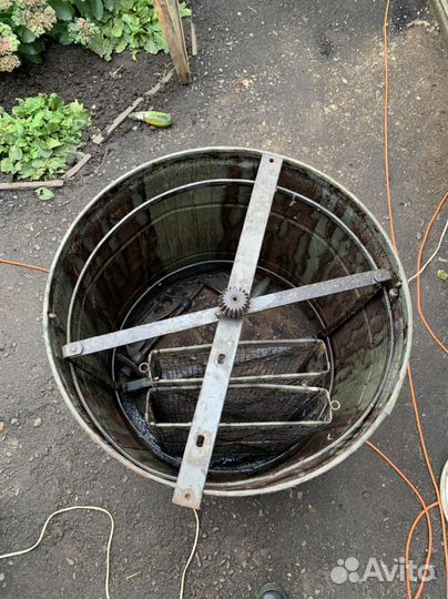 Медогонка 2-ух рамочная