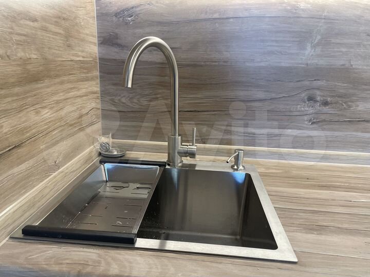 2-к. квартира, 47 м², 6/10 эт.