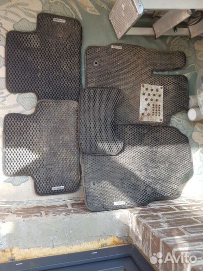Коврики на mazda