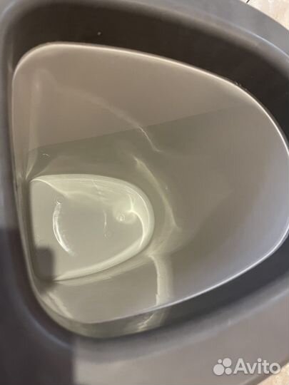 Ведро для туалета, унитаз