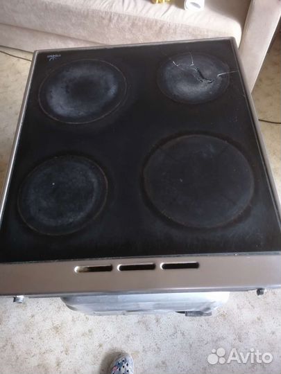 Плита электрическая стеклокерамика Indesit бу