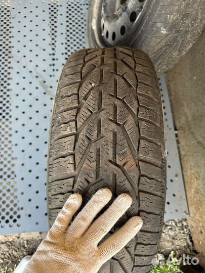 Колеса в сборе r16 зимние