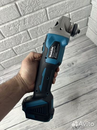 Аккумуляторная болгарка makita 125 тушка