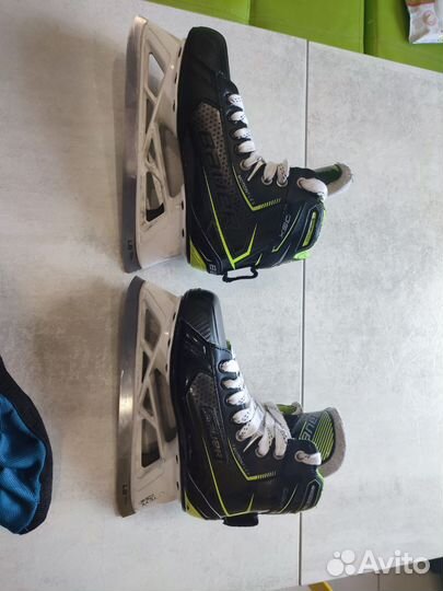 Коньки хоккейные вратарские 3.5 ее