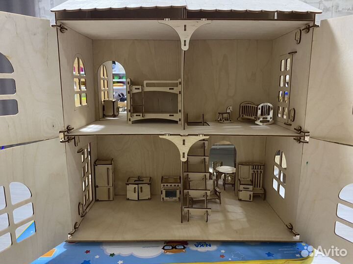 Домик кукольный