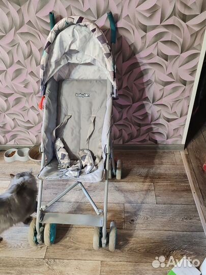 Прогулочная коляска трость