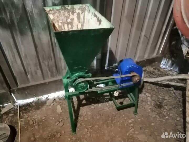 Пресс-дробилка для винограда