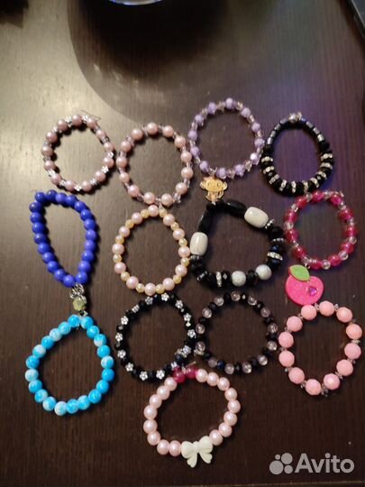 Браслет из бусин