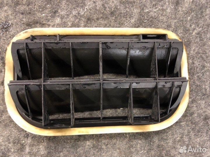 Дефлектор воздушный Ford Focus 2 хетчбек 1.6 2008