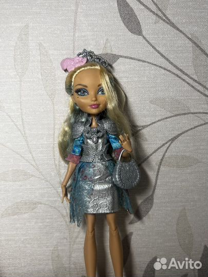 Кукла Ever After High Darling Charming базовая