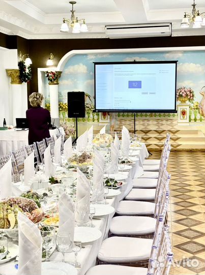 Аренда проектора с экраном в Томске HD (16:9)