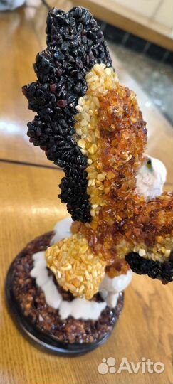 Янтарный орёл (статуэтка)