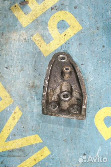 Кронштейн опоры двс кпп Hyundai Santa FE