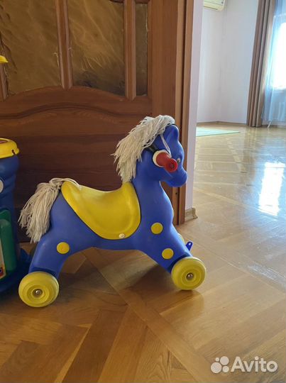 Лошадка каталка