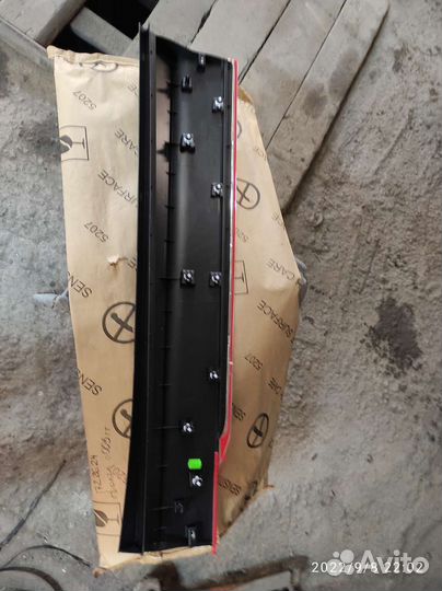 Volkswagen tiguan 2 накладка двери