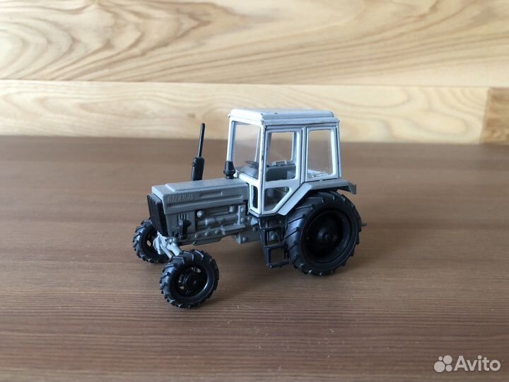 Модель трактора Беларус СССР