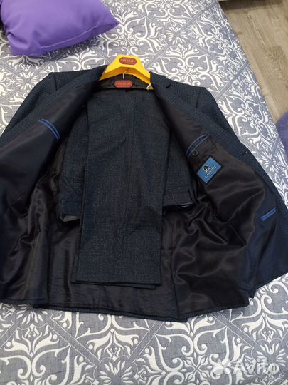 Костюм мужской