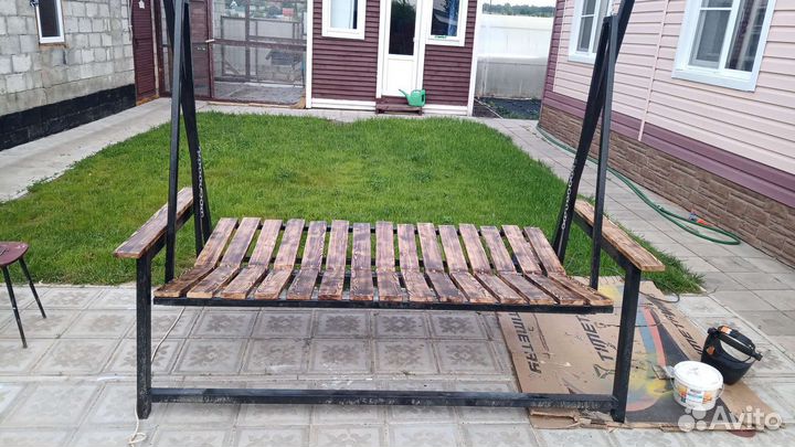 Садовые качели новые