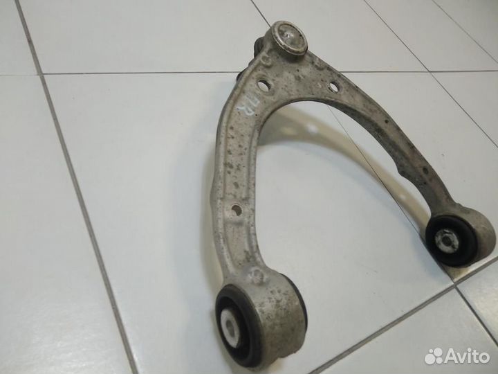 Рычаг передний верхний Volkswagen Touareg 2 NF 7P5