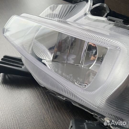 Противотуманная фара правая Kia Ceed 3 оригинал