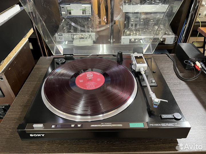 Проигрыватель винила Sony PS-X600C