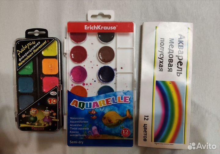 Краски,альбомы,доска для лепки 300р за все