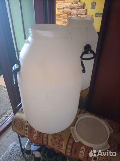 Бочка пластиковая. 53л. Новая.Несколько,торг