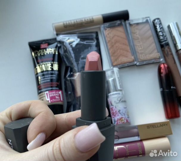 Набор косметики пакетом