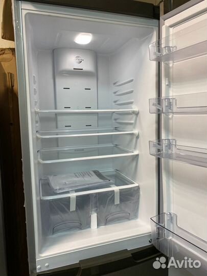 Холодильник Atlant хм 4425-049 ND 206.8 см