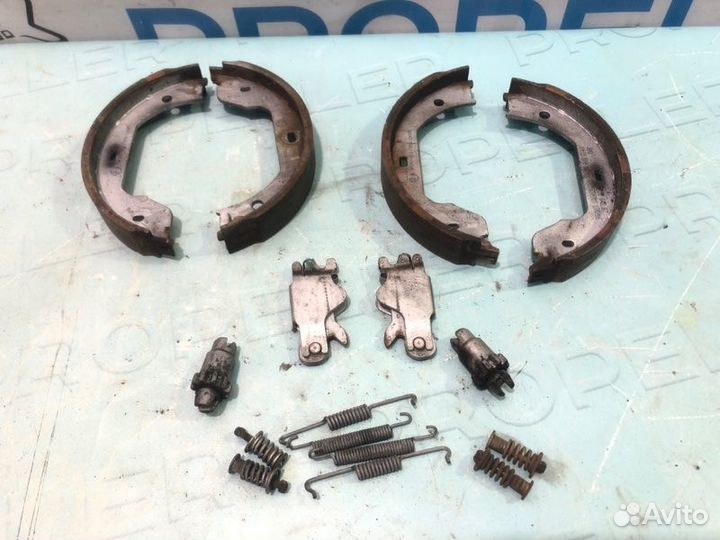 Колодки стояночного тормоза задние Bmw X5 F15 N57