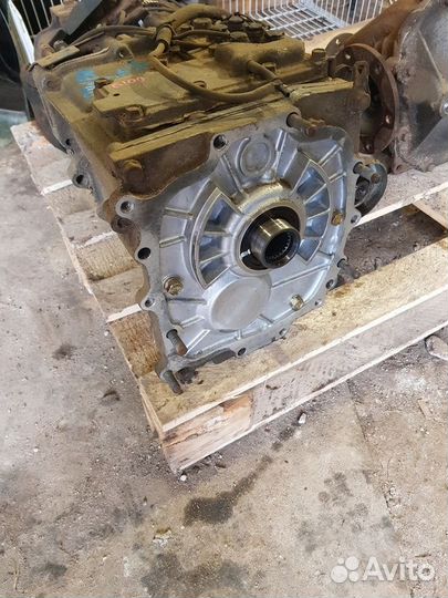 Раздатка Mitsubishi Pajero