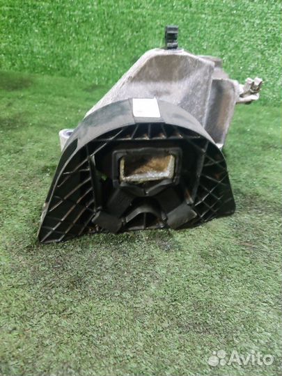 Опора двигателя правая Nissan Almera G15