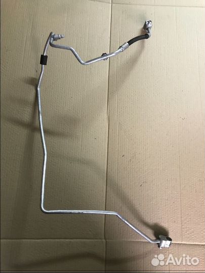 Трубка кондиционера VW Tiguan 5N