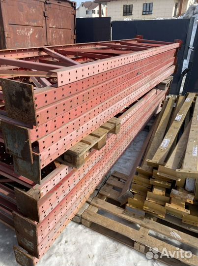 Стеллажи грузовые