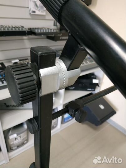 Стойки клавишные в наличии и под заказ