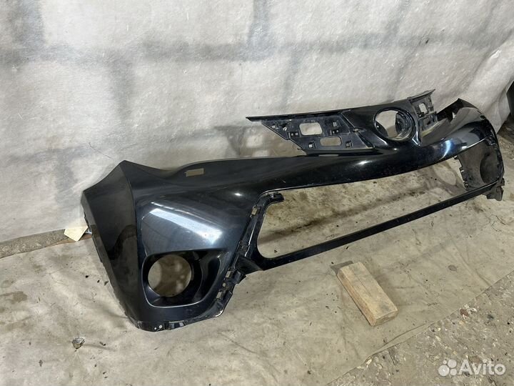 Бампер передний Toyota RAV4 XA40 (12-15г)