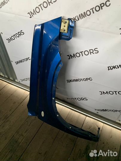 Крыло переднее правое Nissan X-trail T31 с дефект