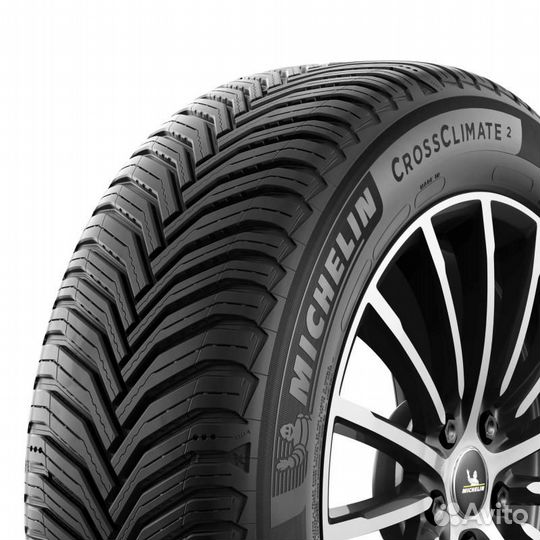 Michelin CrossClimate 2 215/40 R18