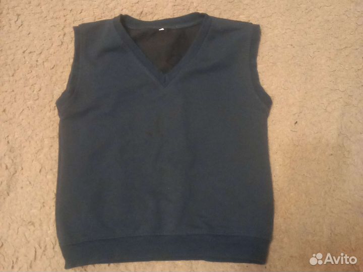 Школьные вещи на мальчика 122-128