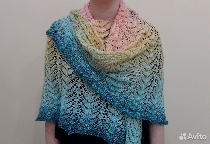 Вязанная шаль