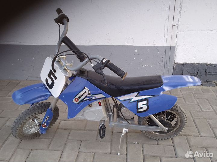 Детский електромотоцикл