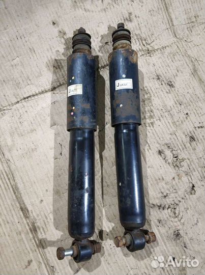 Амортизатор передний Mazda BT-50