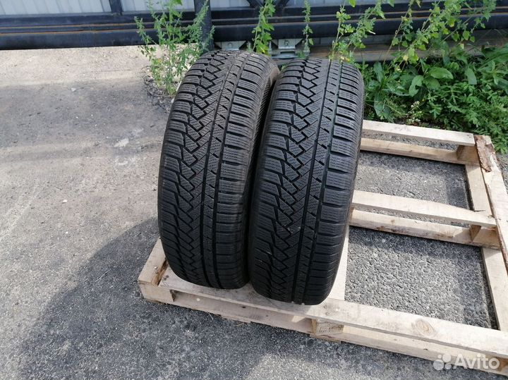 Continental ContiWinterContact TS 850P SUV 215/65 R16 99H