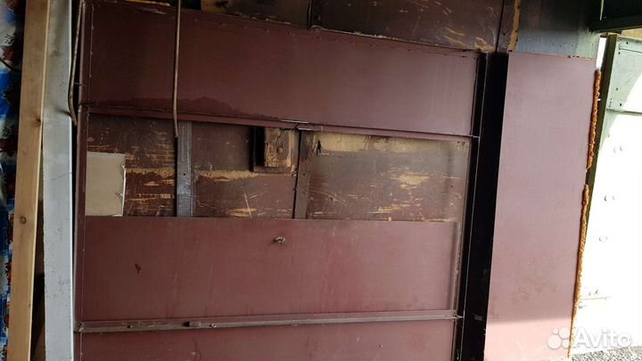 Металлическая дверь бу